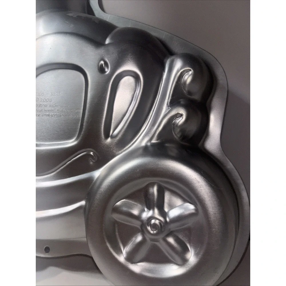 Wilton‎ Princess Carriage Cake Pan 2105-1027 Retired Aluminum New